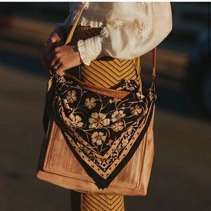 Golden Valley Vegan Messenger Bag